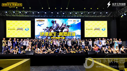 �������������̼�ս�������껪��Һ�Ӱ